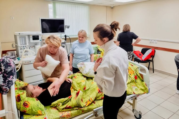 Специалисты московской больницы святителя Алексия провели обучающий курс для сестёр милосердия и добровольцев Казанской епархии