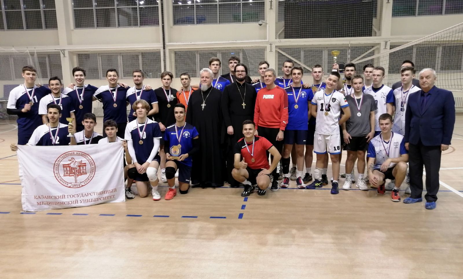 Студенты казанских вузов приняли участие в волейбольном турнире, приуроченном к 300-летию Казанской семинарии